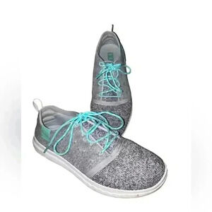 Women’s Gray &‎ Teal Under Armour 24/7 Sneakers, 10